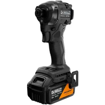 Calitate de top - Set de scule electrice DeWalt DCK2224MP2T-QW